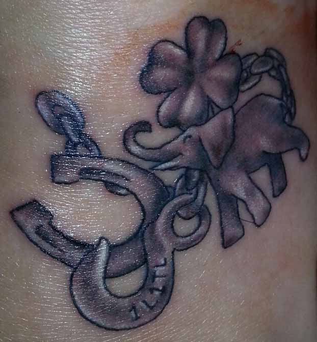 Horseshoe with feather tattoo by Jesse Myers, tattoo artist and owner of  The Silver Key located in the Quad Cities. #h… | Horse shoe tattoo, Tattoos,  Tattoo artists